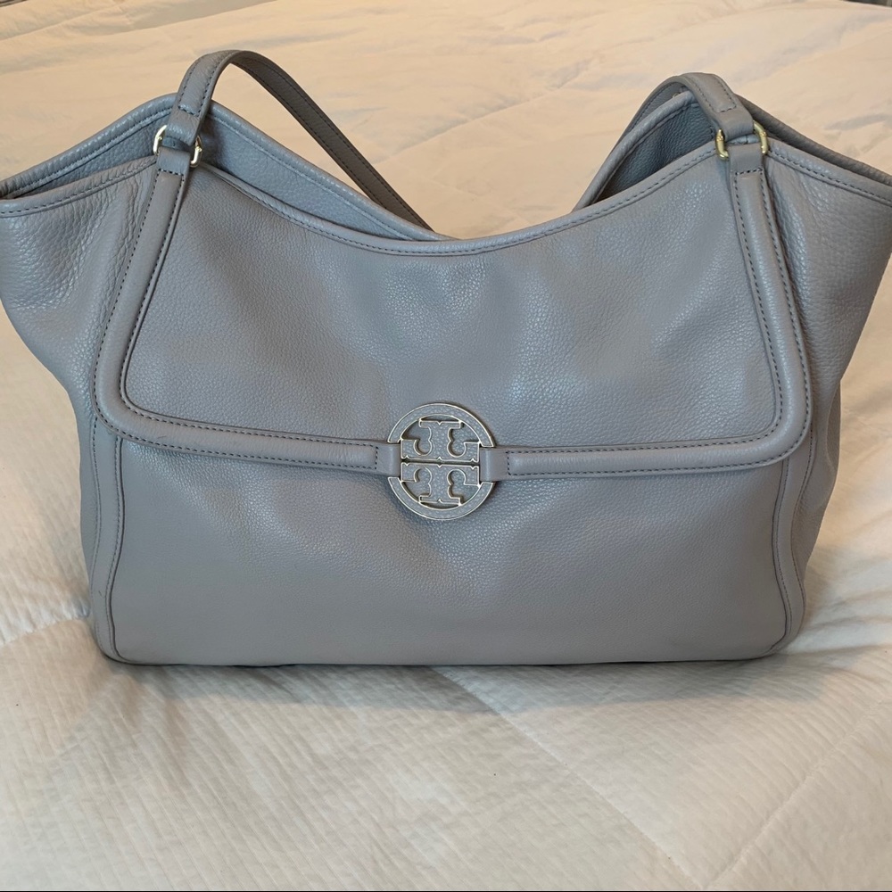 Tory Burch Grey Pebbled Leather Tote Bag
